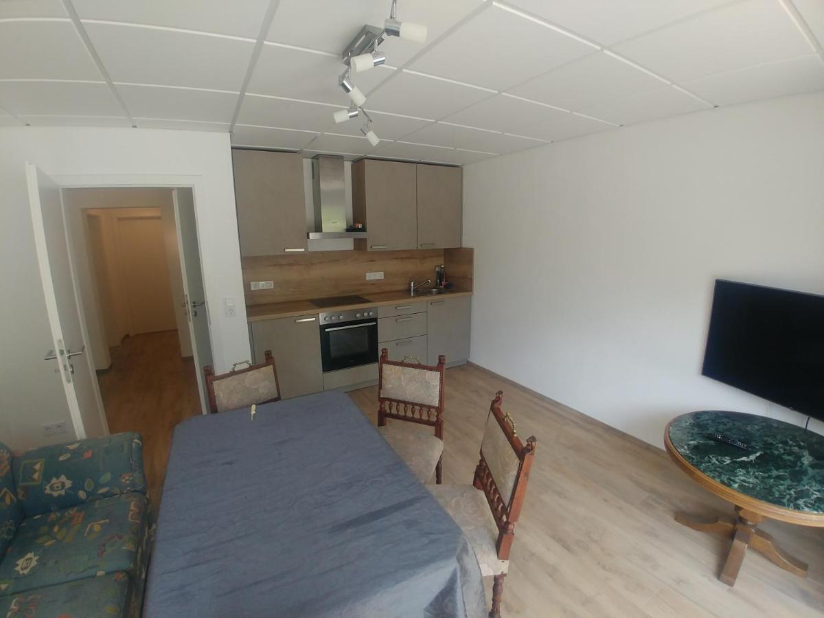 Monteur- Und Ferienwohnung Gemmer 52Qm Herold Exterior foto